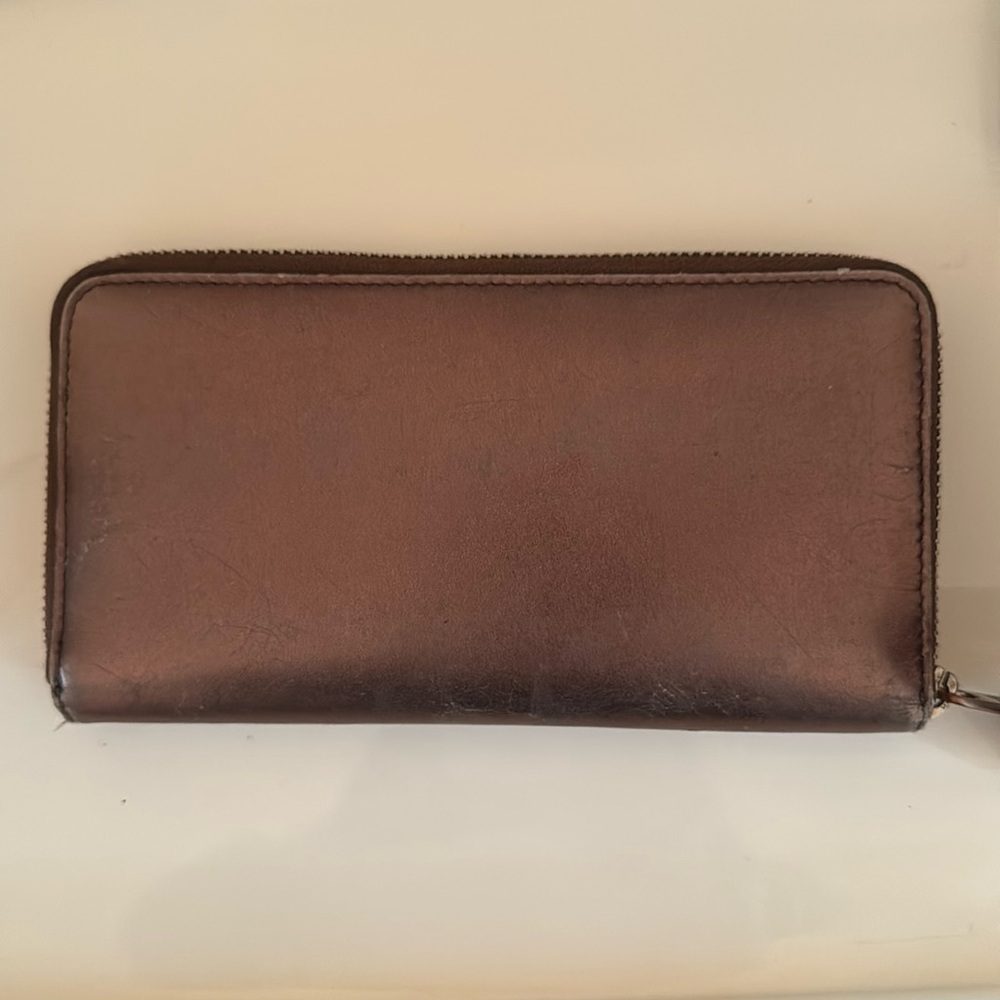 Bronze Marc Jacobs wallet - pretty worn in